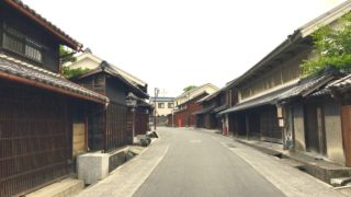 名古屋のあたたかい場所はここ。有松の町屋ゲストハウスMADO、森の旅389日目。