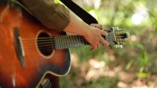 【8月末まで】山田証 弾き語りアルバム プレゼント！